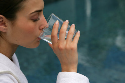 Simple But Powerful: How Drinking Water Transforms Your Beauty